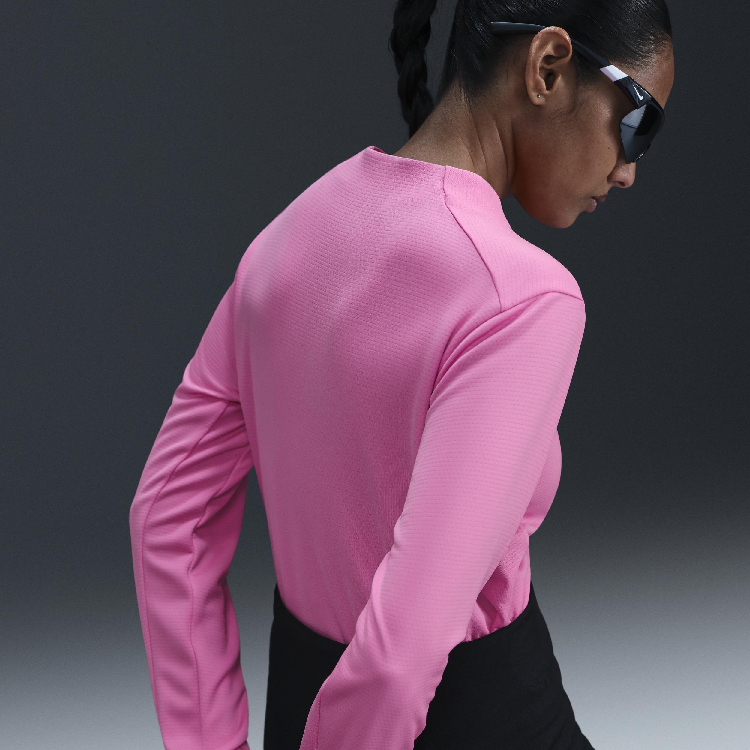 Nike Dri-FIT UV Advantage Women's Full-Zip Top Product Image