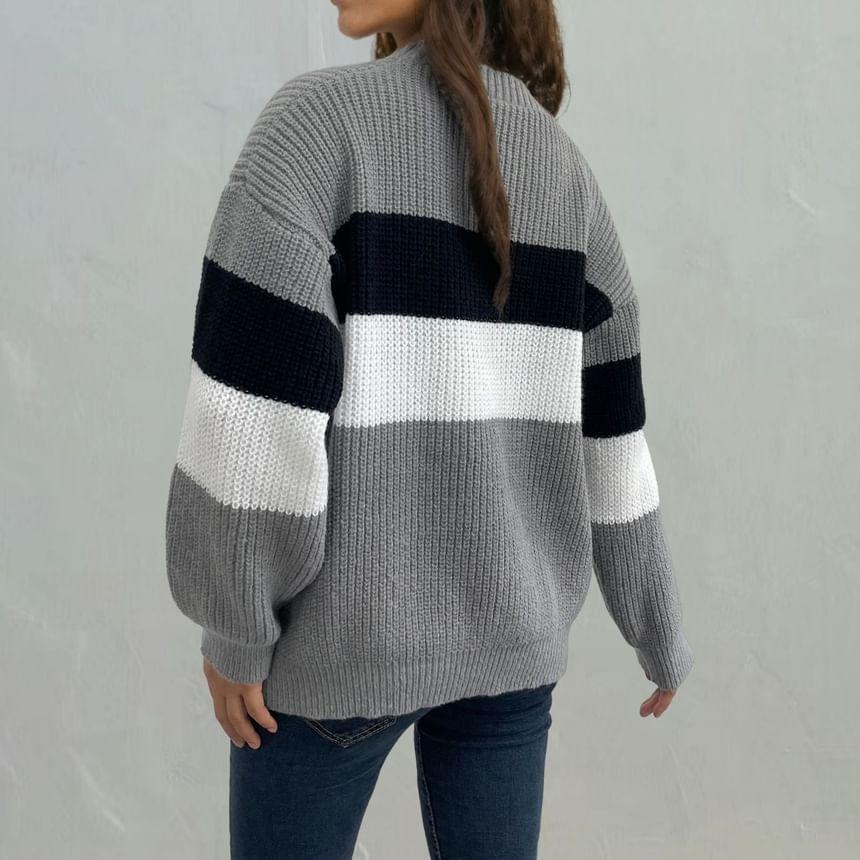 Round Neck Color Block Sweater Product Image