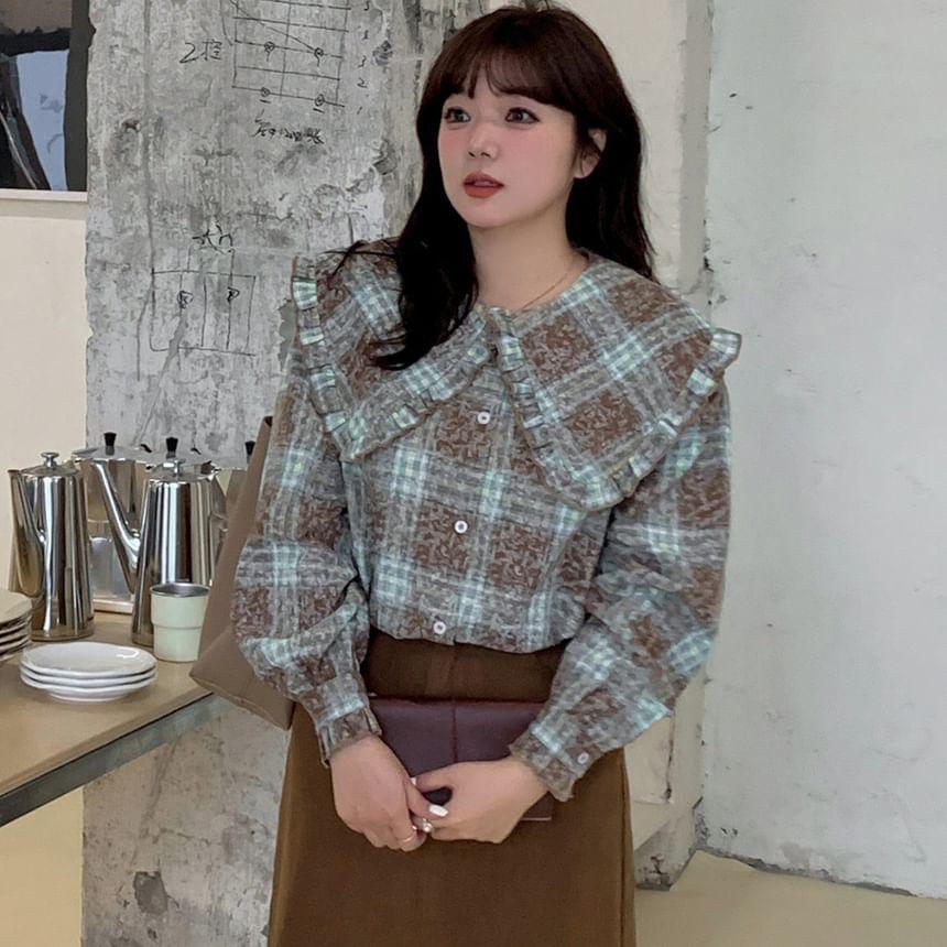 Plus Size Long-Sleeve Plaid Ruffle Shirt Product Image