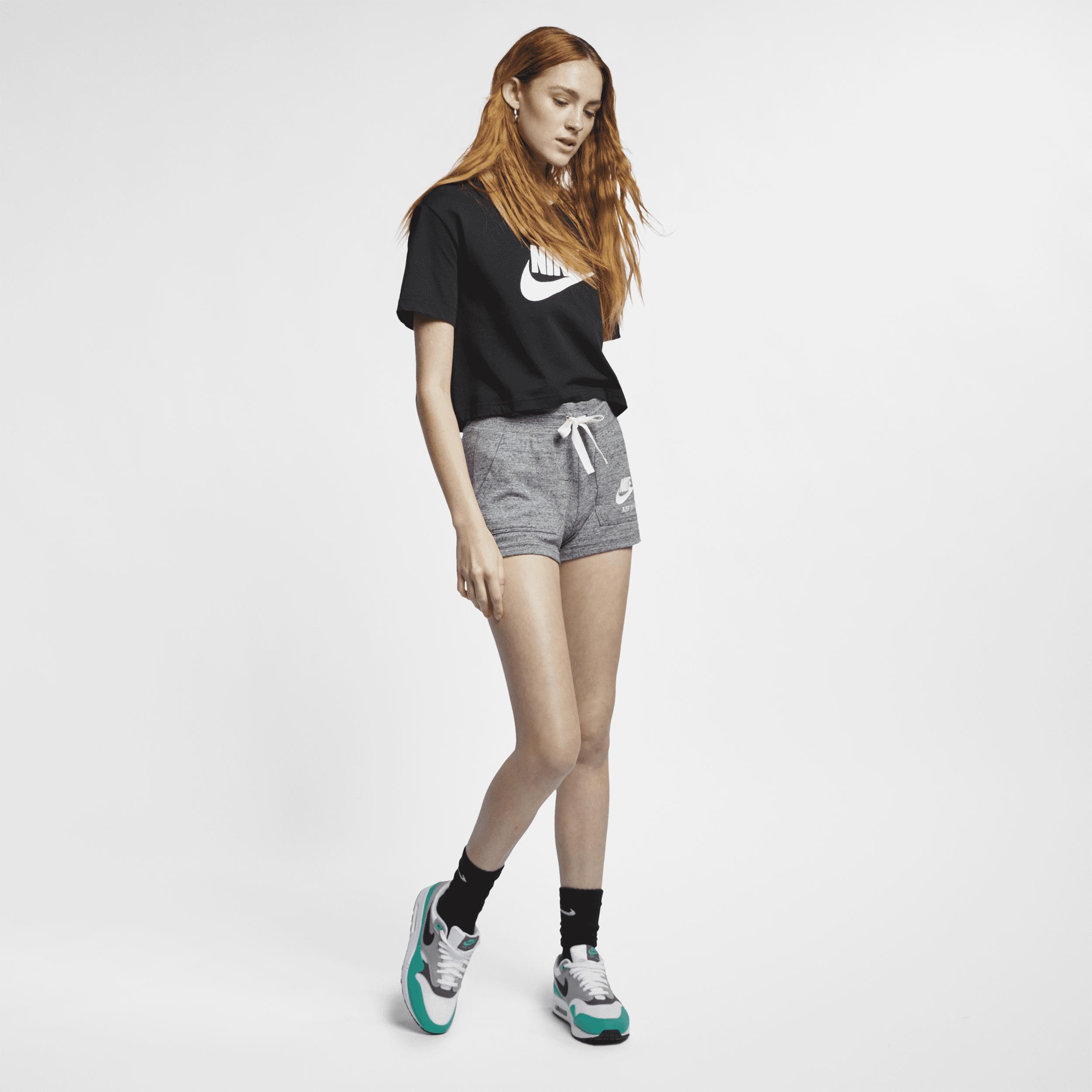 NikeSportswear Essential Cropped T-Shirt Product Image