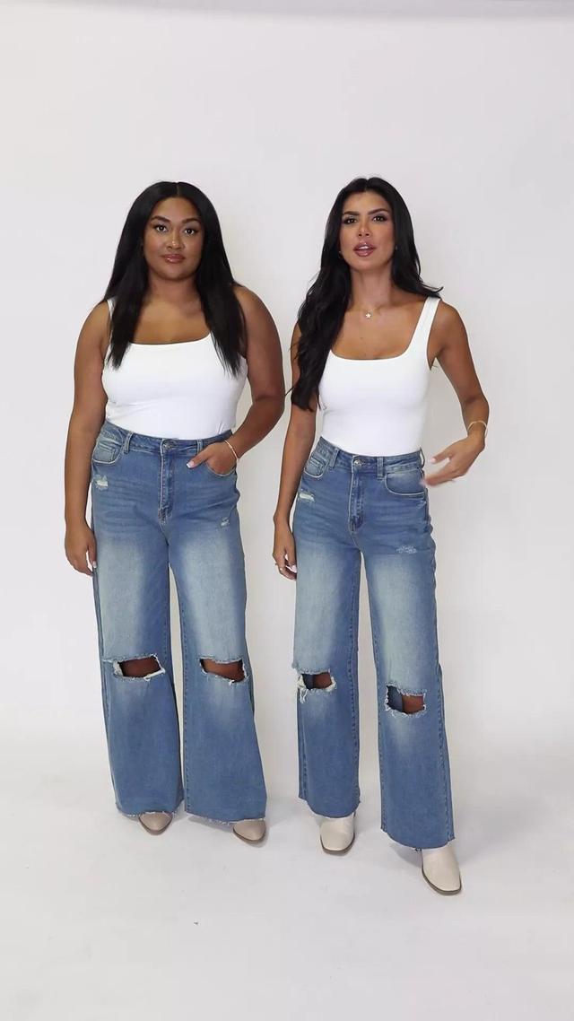 Kelsea Medium Wash Wide Leg Jeans Product Image