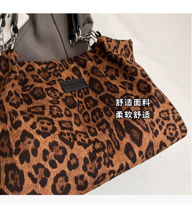 Leopard Print Chain Strap Tote Bag Product Image