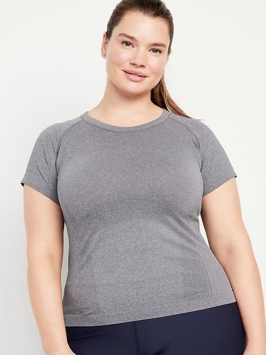 Fitted Seamless T-Shirt Product Image