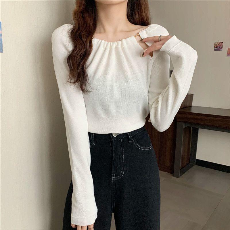 Long Sleeve Scoop Neck Plain Cut Out Knit Top Product Image