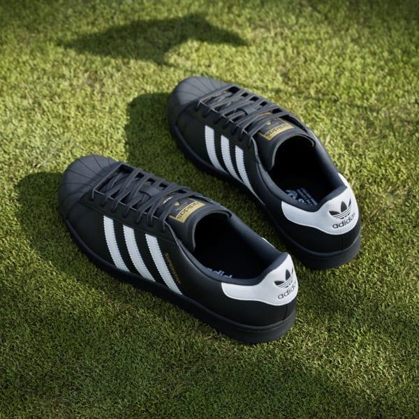 Superstar Golf Spikeless Product Image