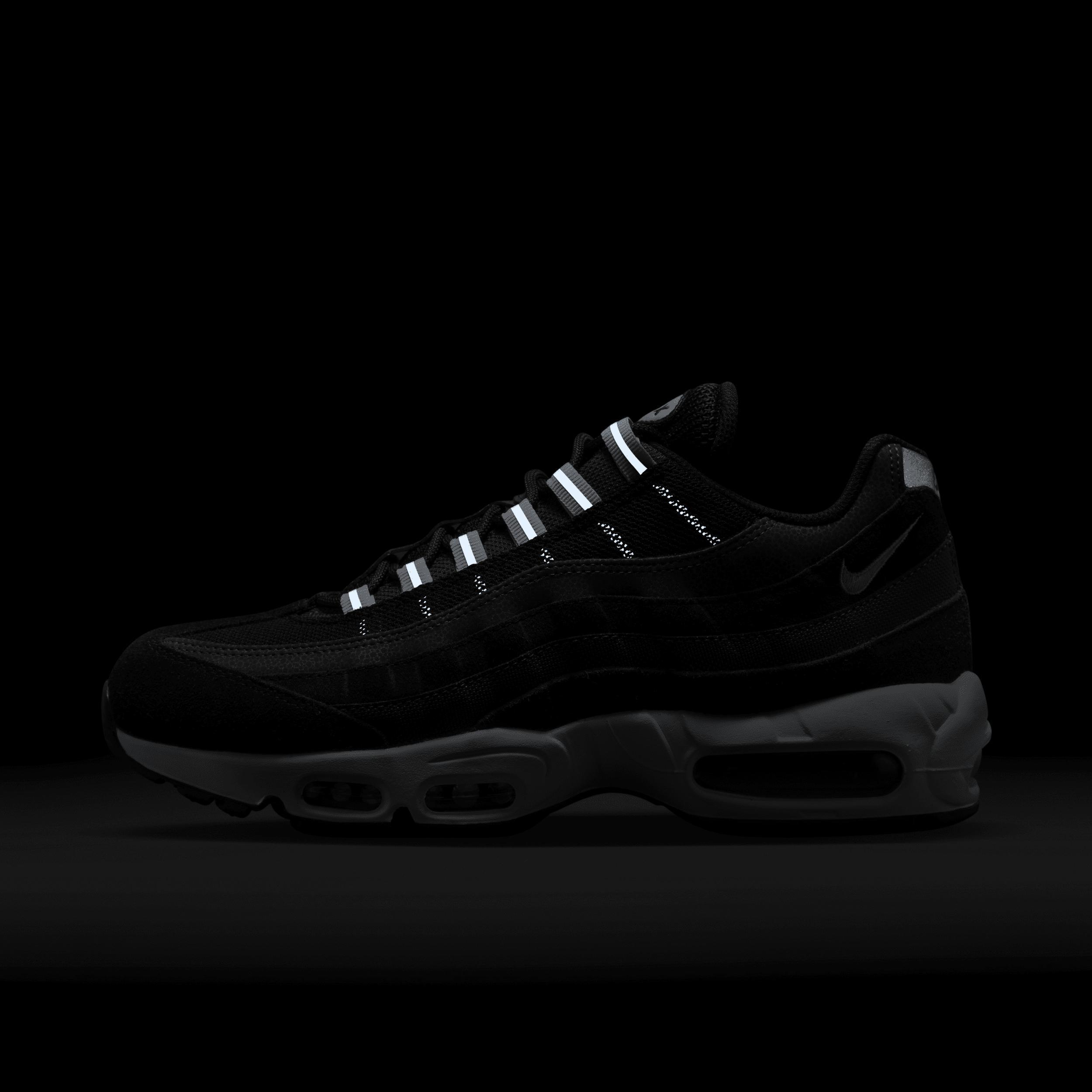 Nike Air Max 95 Men's Shoes Product Image