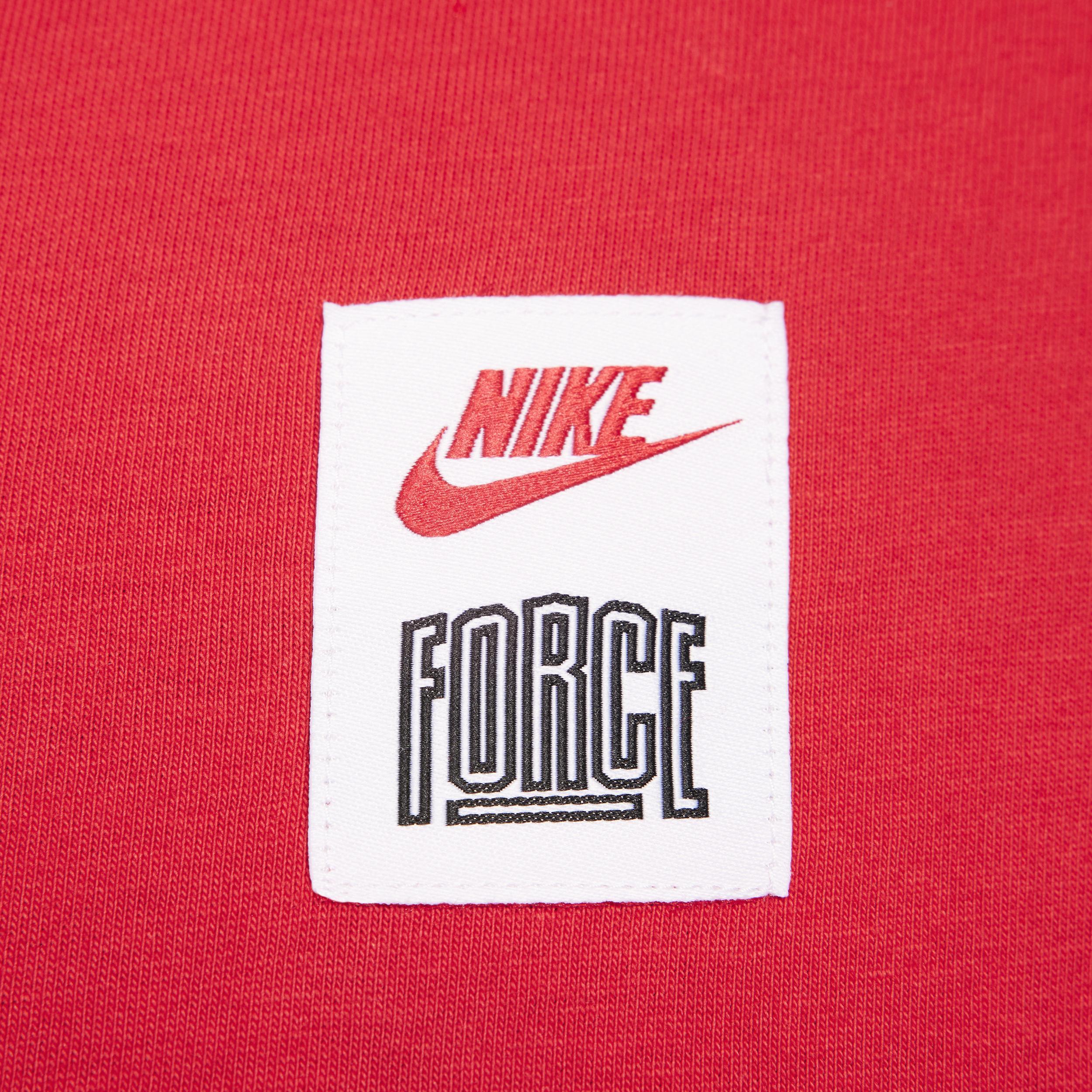 Nike Men's Basketball T-Shirt Product Image