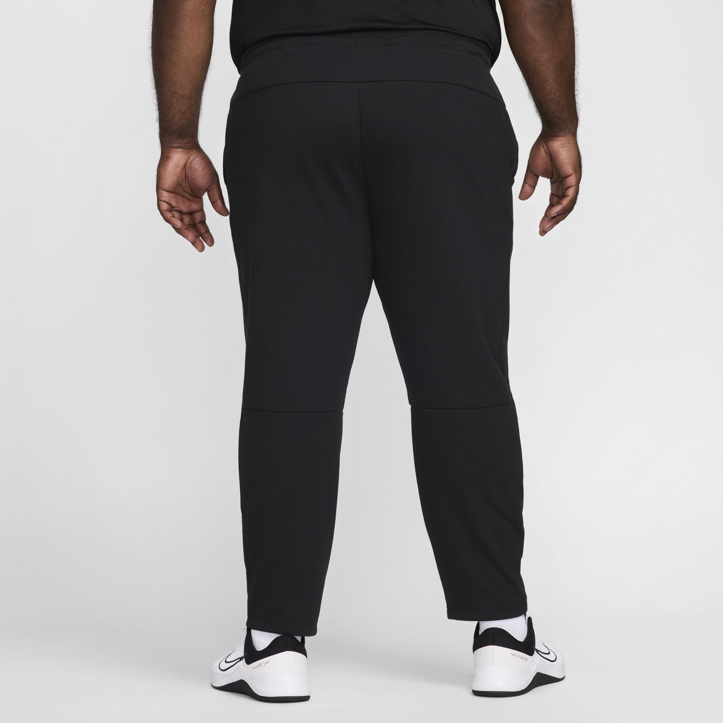 Nike Men's Primary Dri-FIT UV Tapered Versatile Pants Product Image