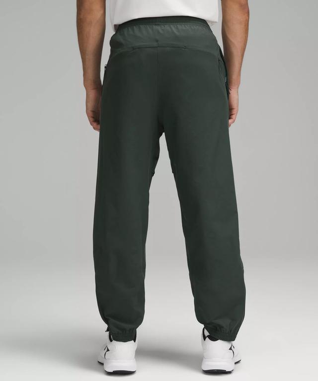 Water-Repellent Pull-On Golf Pant Product Image