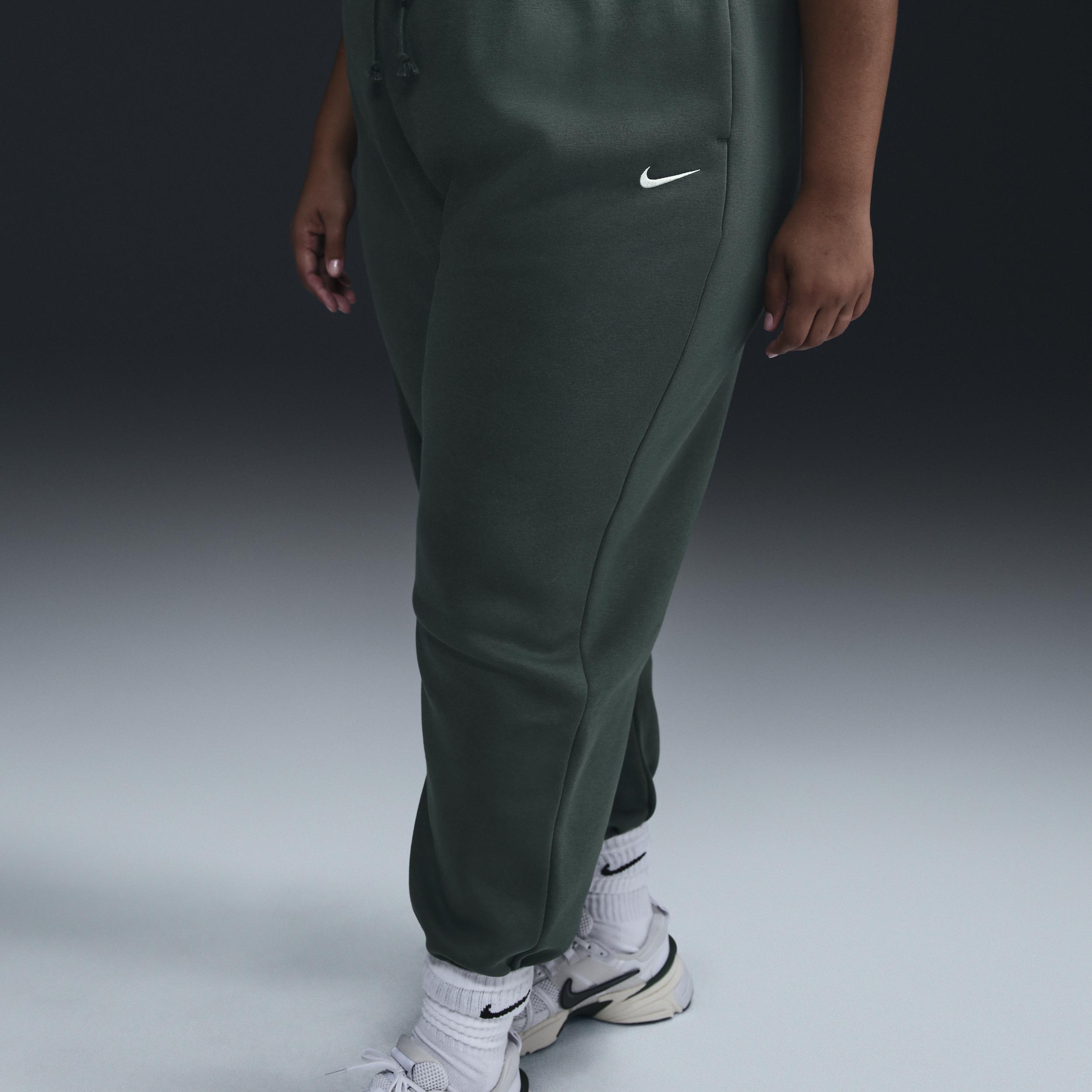 Women's Nike Sportswear Phoenix Fleece High-Waisted Oversized Sweatpants (Plus Size) Product Image