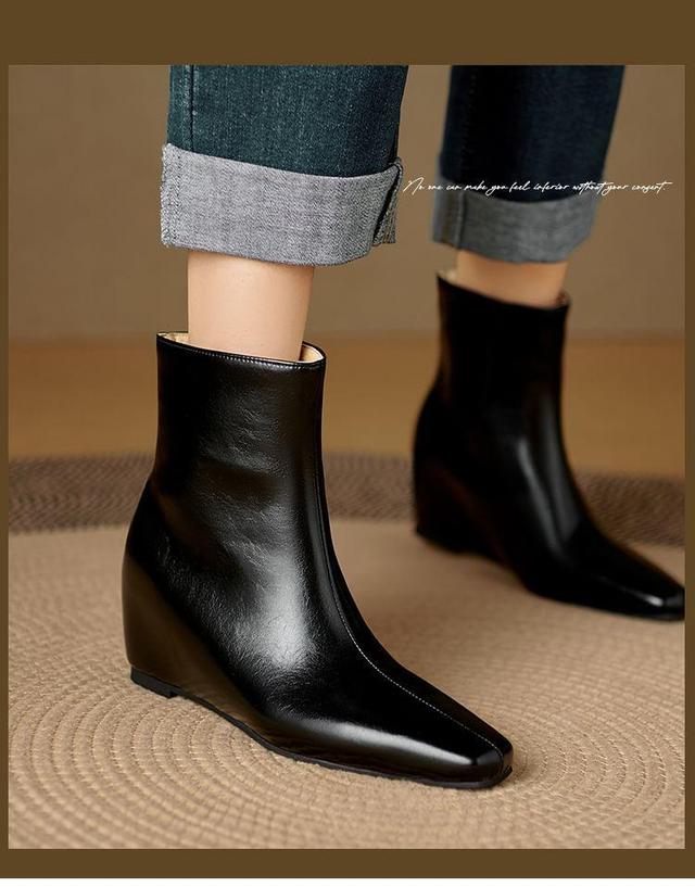 Square Toe Wedge Short Boots Product Image