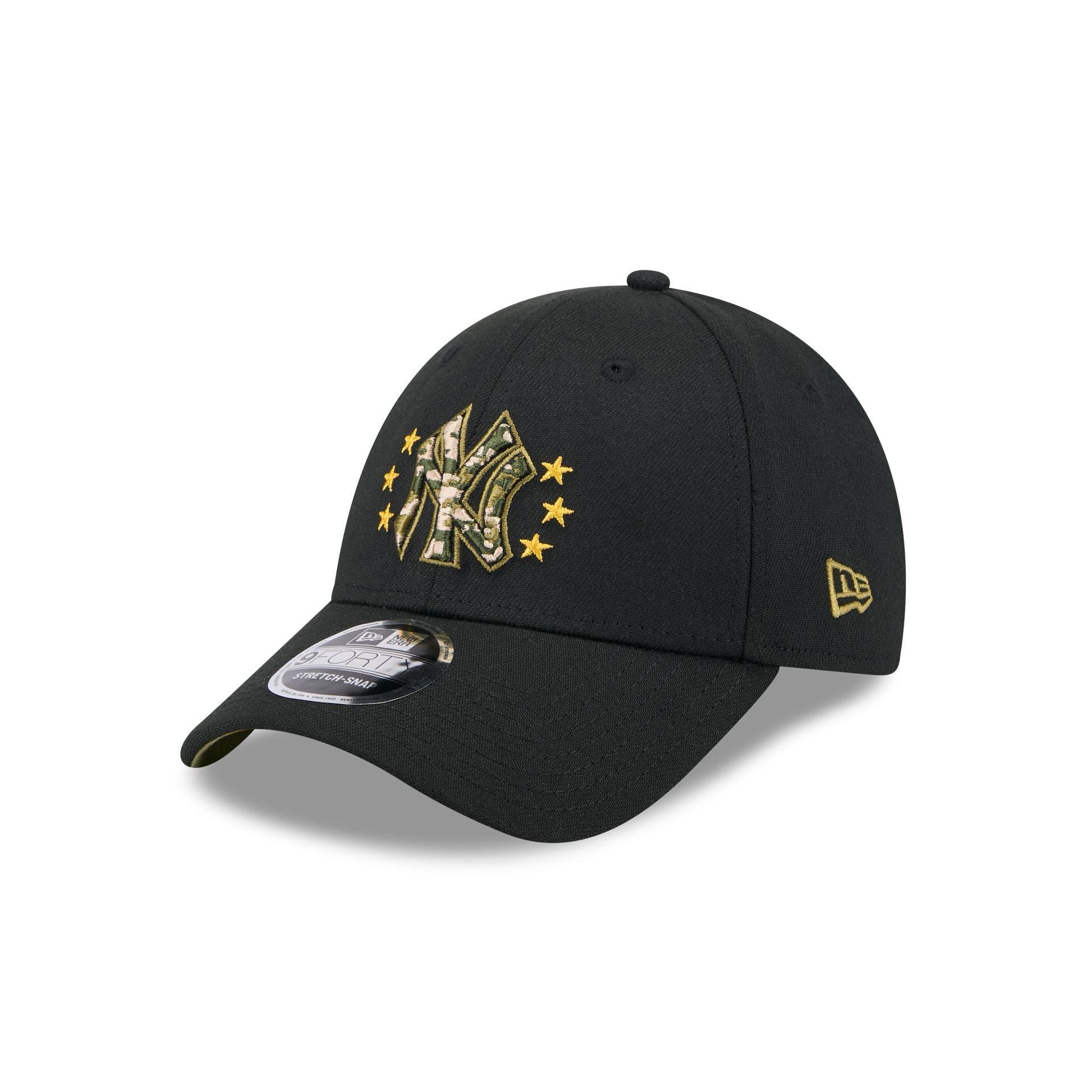 Boston Red Sox 2024 Clubhouse 9FORTY Stretch-Snap Hat Male Product Image