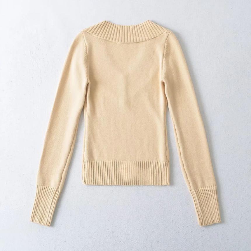 Long-Sleeve V-Neck Plain Knit Top Product Image