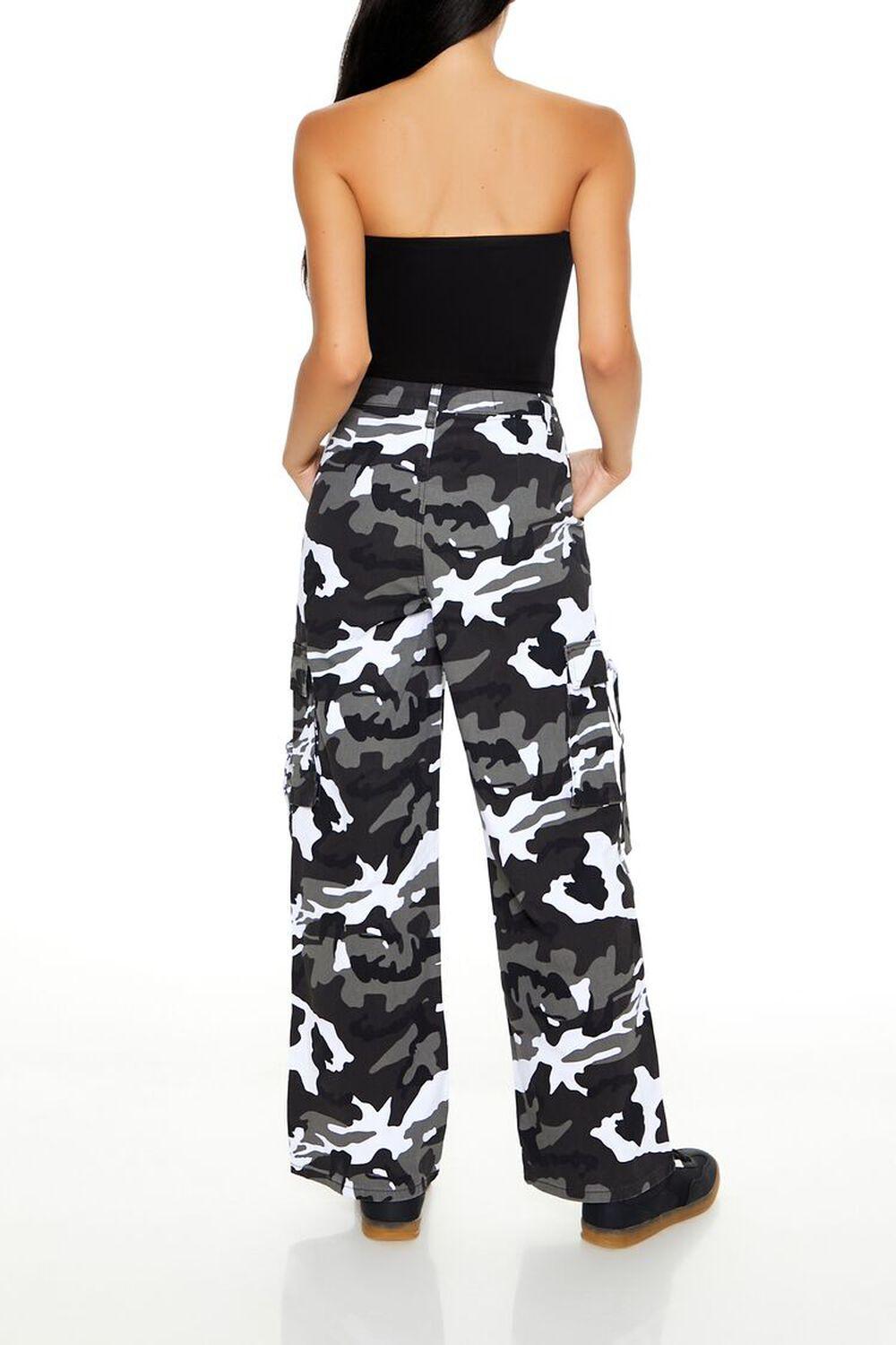 Camo Wide-Leg Cargo Utility Pants | Forever 21 Product Image