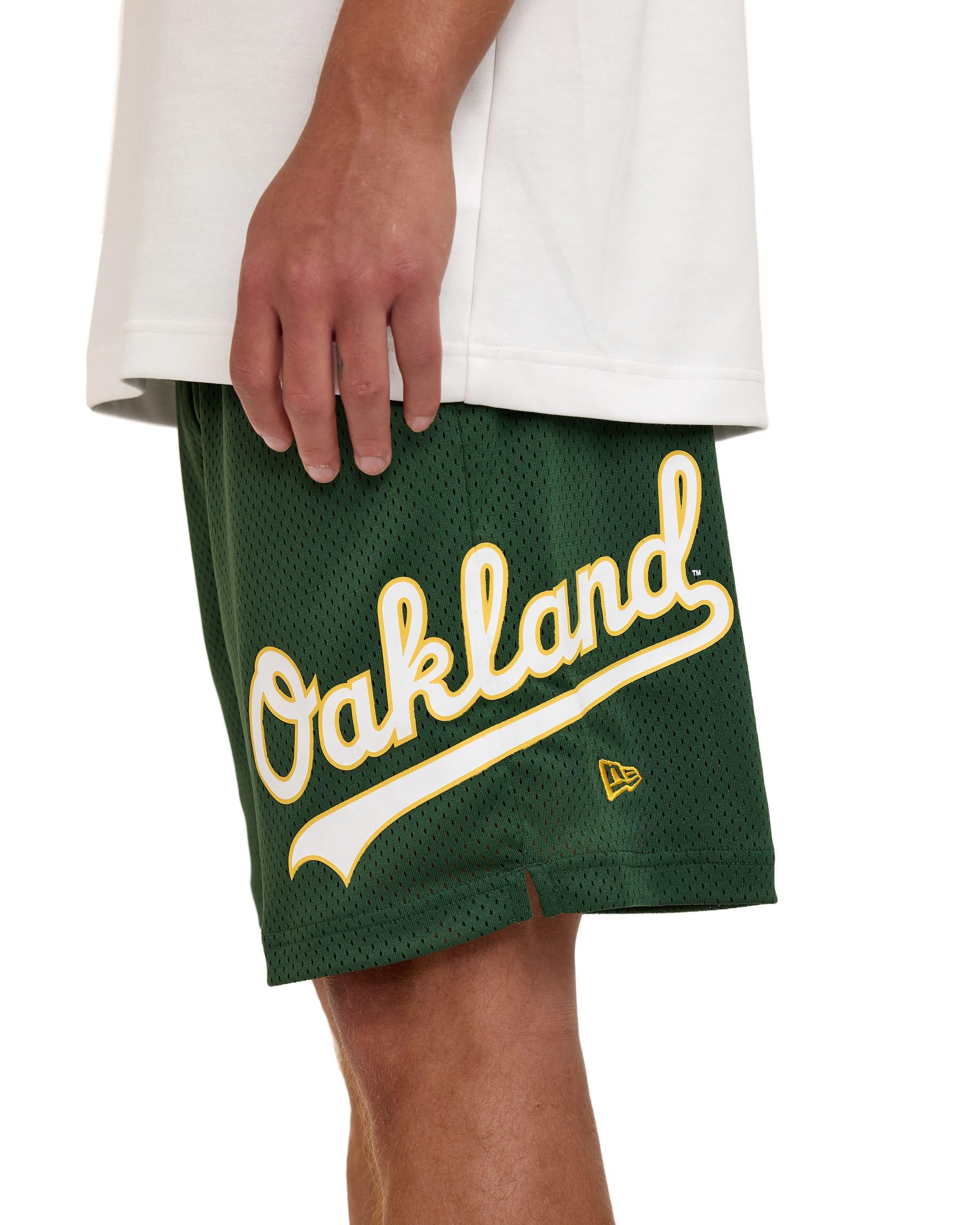 Chicago Cubs Summer Shorts Male Product Image