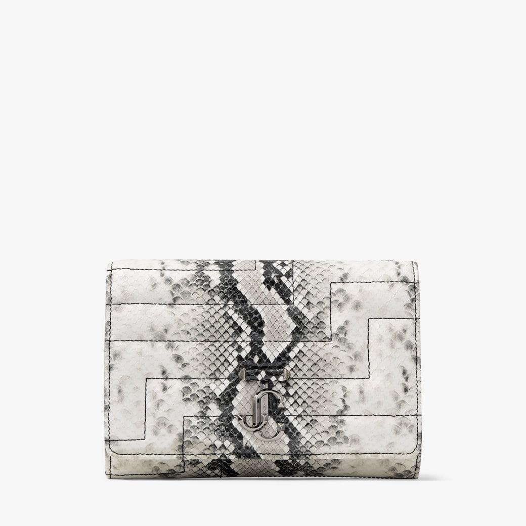 Avenue Clutch Product Image