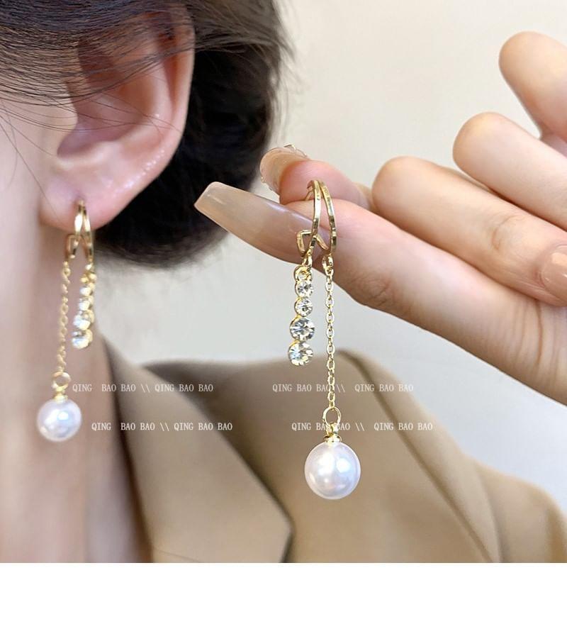 Faux Pearl Rhinestone Alloy Dangle Earring Product Image