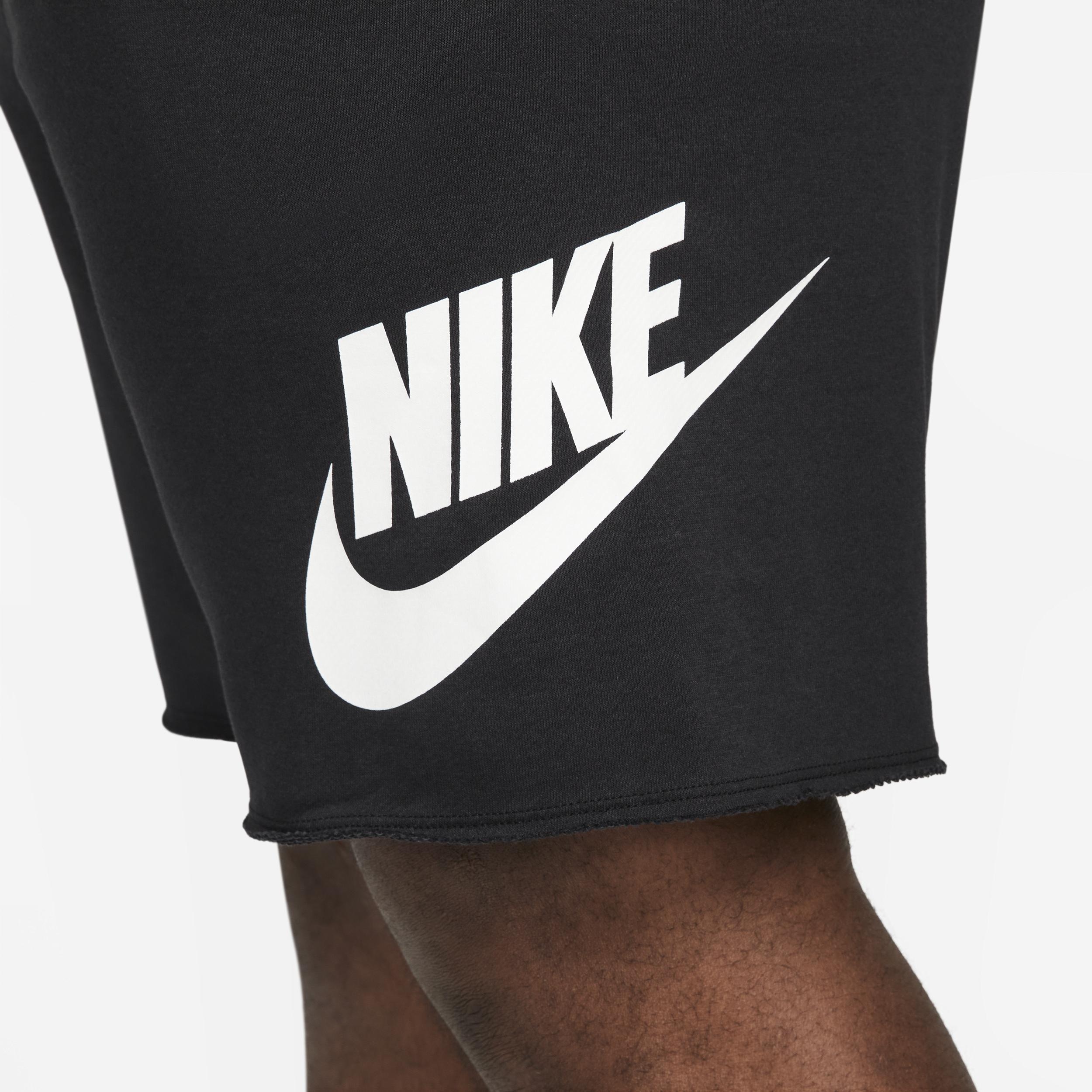 Nike Men's Club Alumni French Terry Shorts Product Image