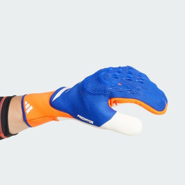 Predator Pro Fingersave Goalkeeper Gloves Product Image