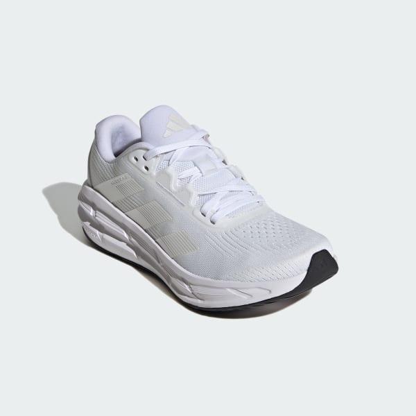 Questar 3 Running Shoes Product Image