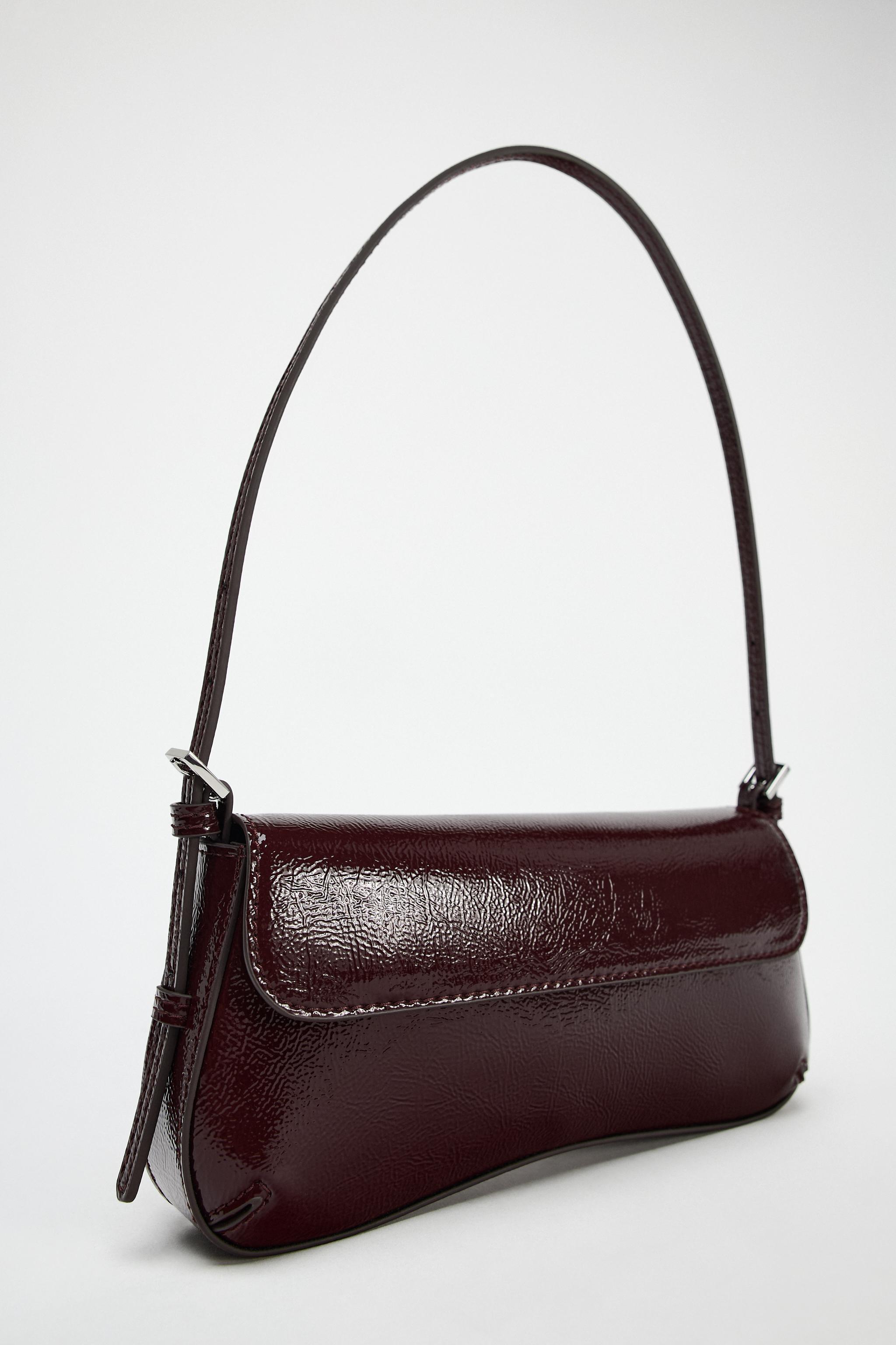 FLAP SHOULDER BAG Product Image