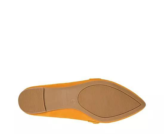 Journee Collection Muriel Womens Flats Product Image