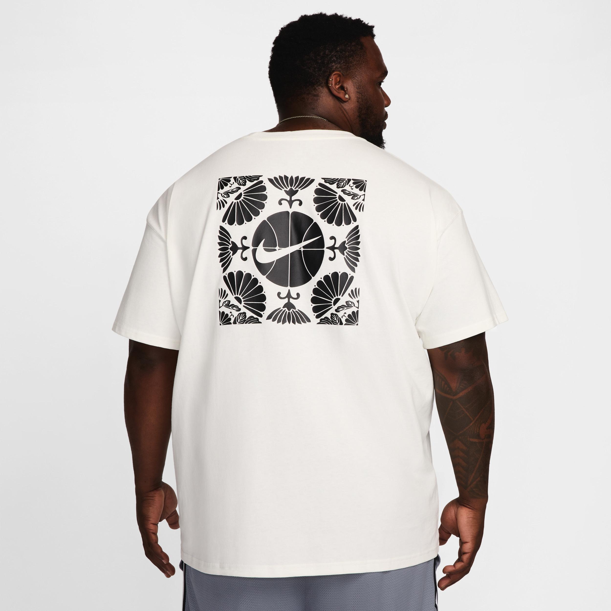 Nike Men's Max90 Basketball T-Shirt Product Image