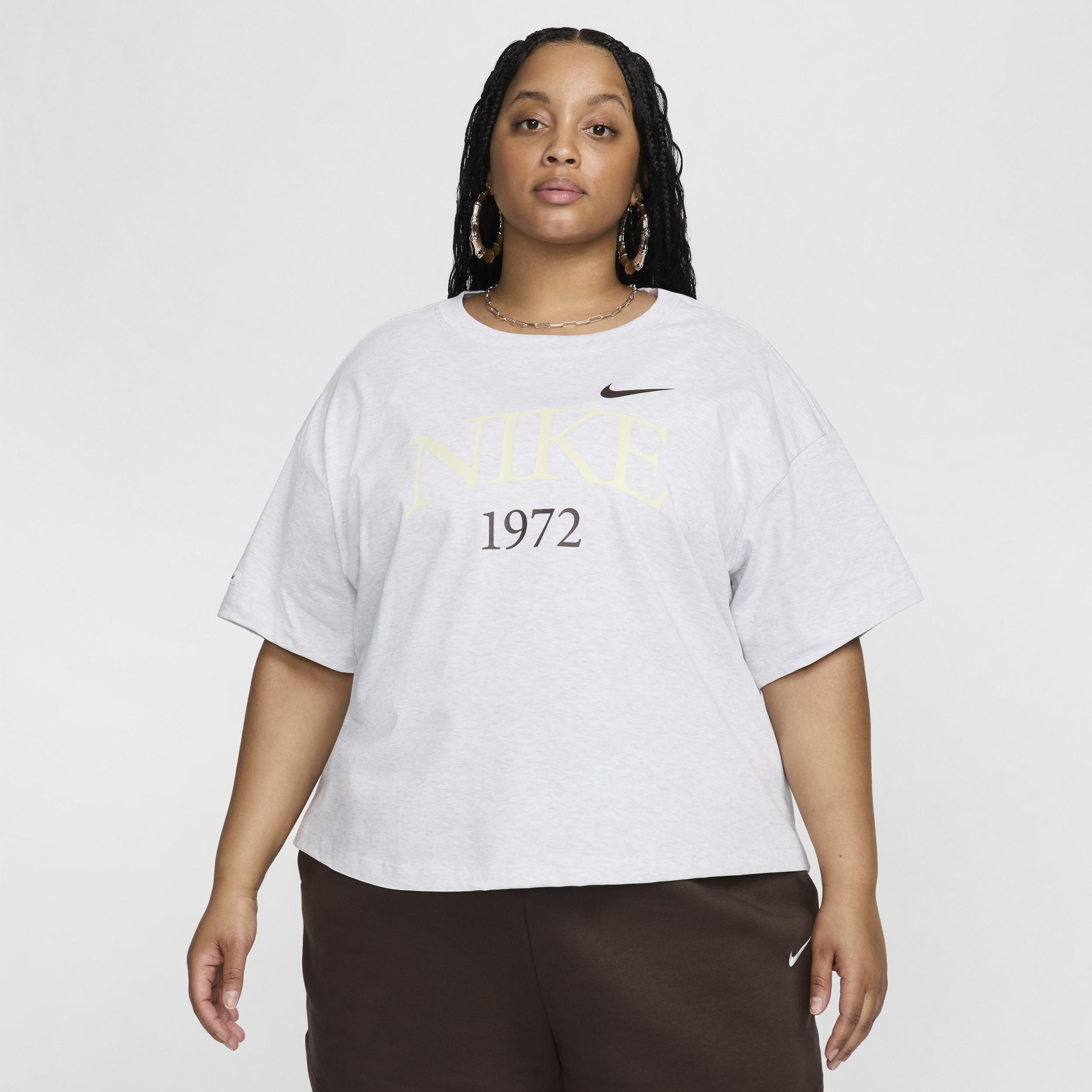 Womens Nike Sportswear Classic T-Shirt (Plus Size) Product Image