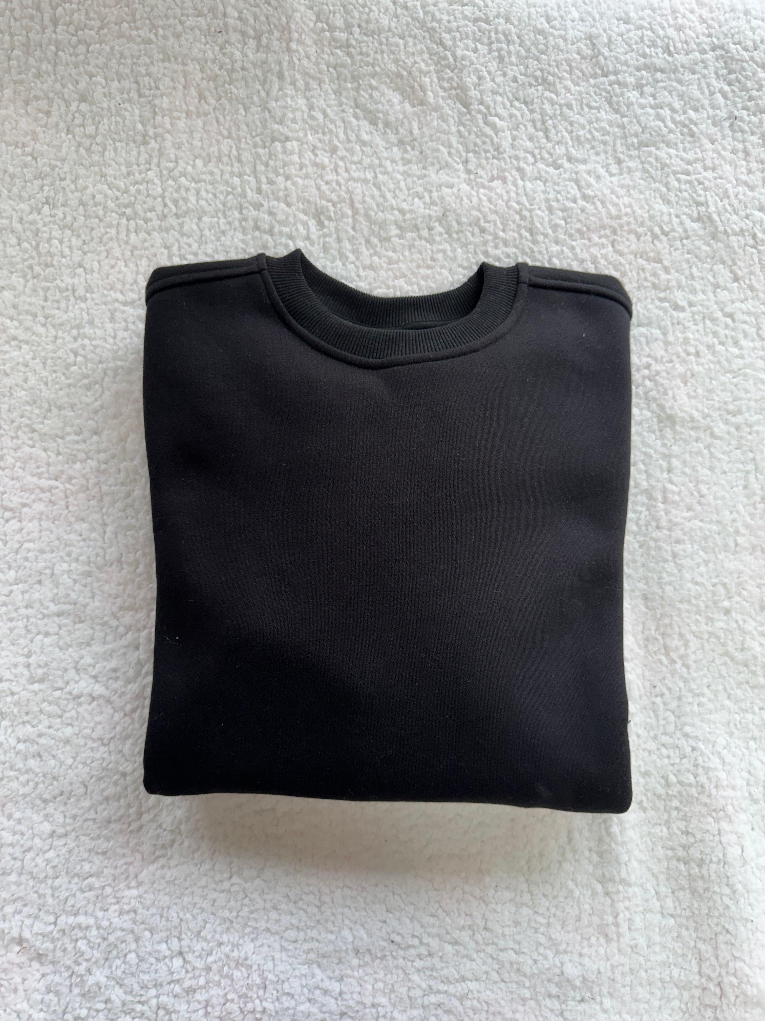 Black Basic Blank Sweatshirt Product Image