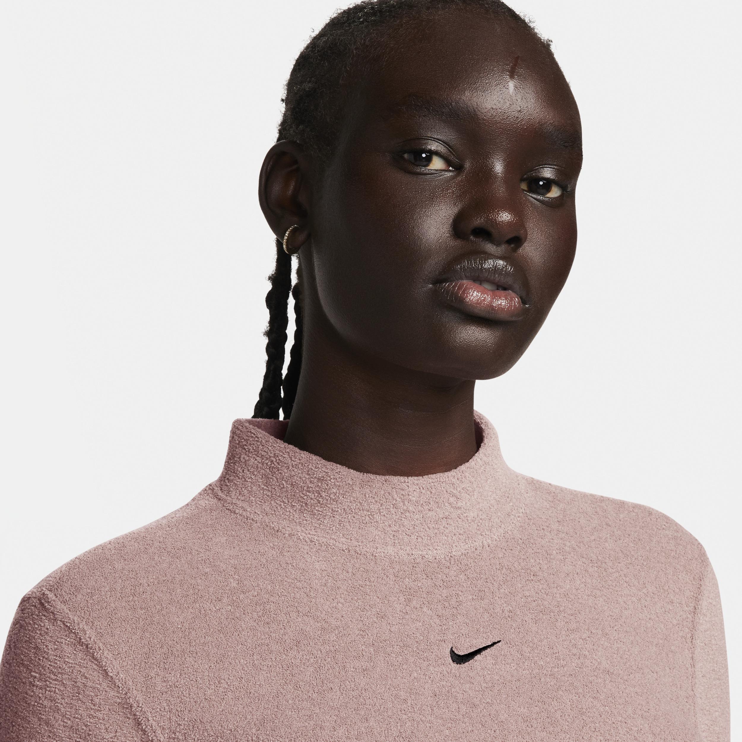 Nike Sportswear Cozy Long Sleeve Crop Top Product Image