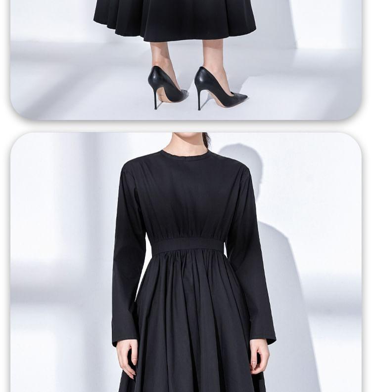 Long-Sleeve Crew Neck Plain Ruched Midi A-Line Dress Product Image