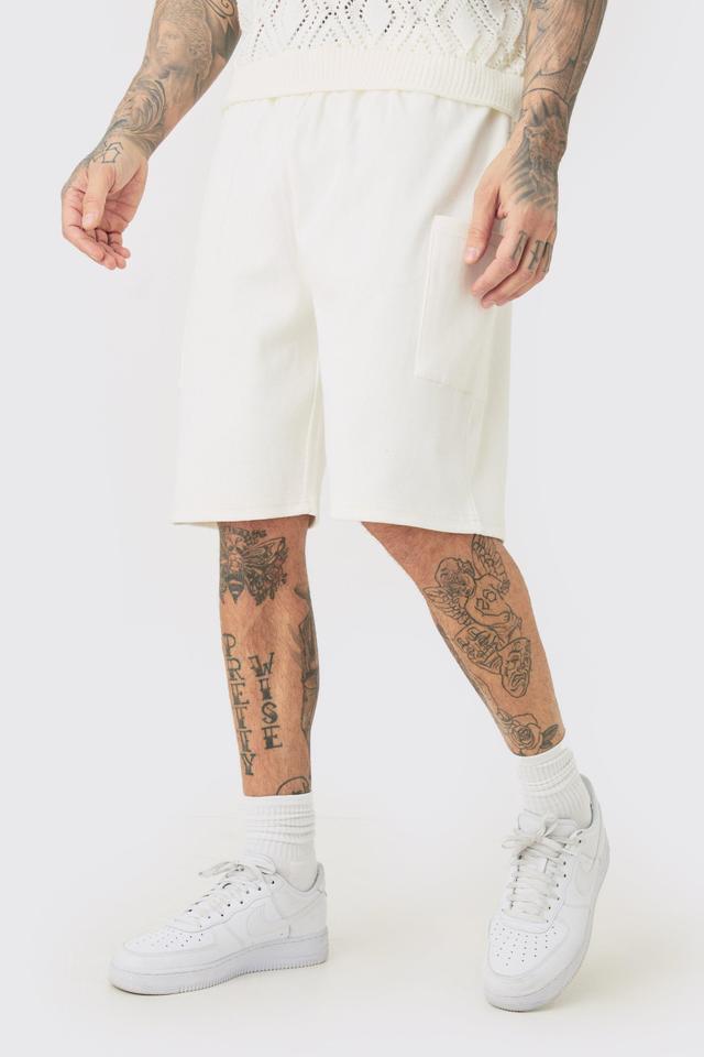 Tall Relaxed Heavyweight Ribbed Patch Pocket Short | boohooMAN USA Product Image