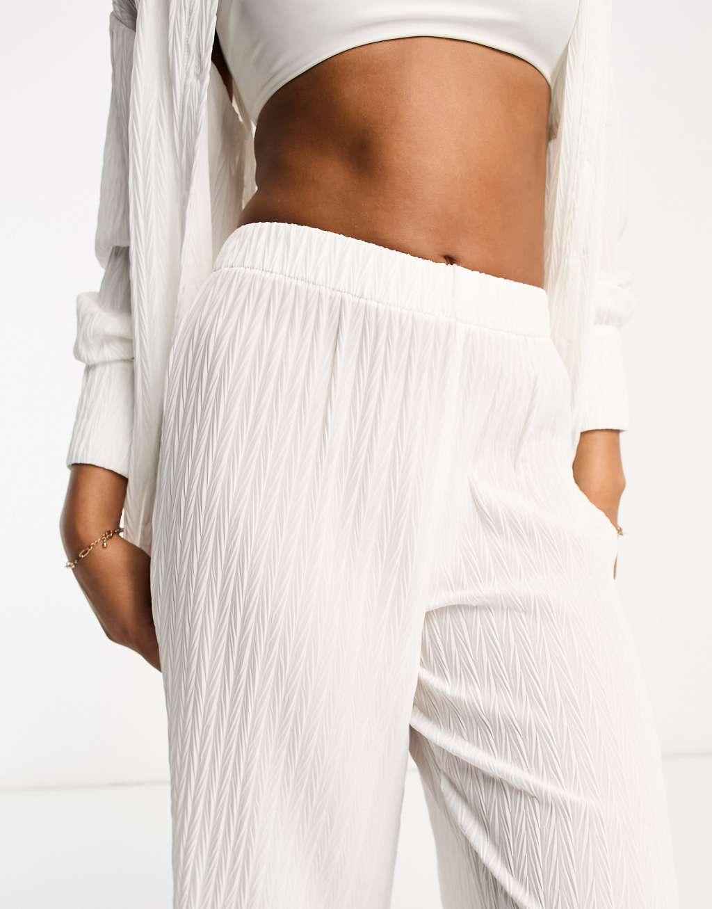 The Frolic exclusive tourmaline shirred wide long pants in white pleated texture - part of a set  Product Image