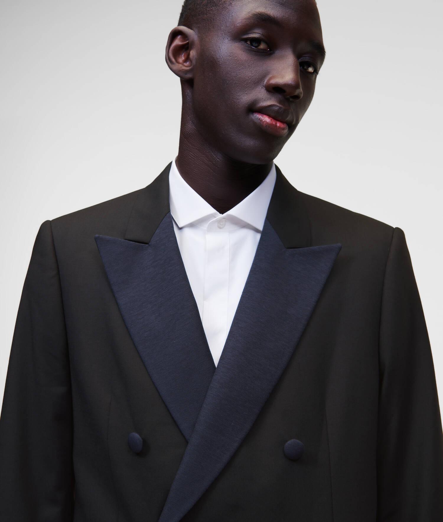 DOUBLE-BREASTED TAILORED BLAZER Product Image