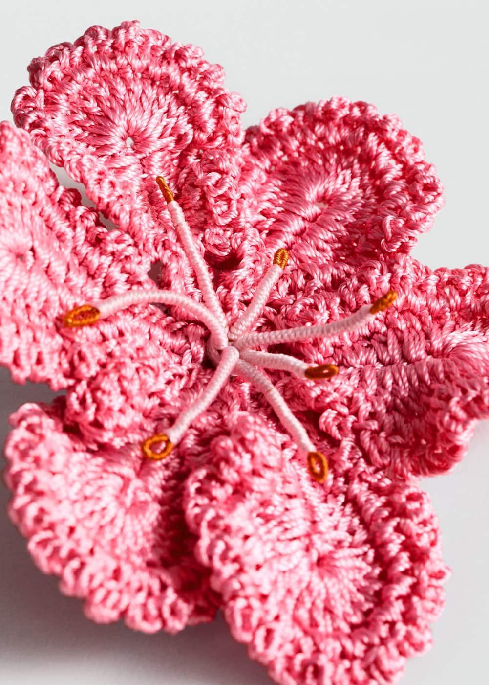 MANGO - Crochet flower brooch - One size - Women Product Image