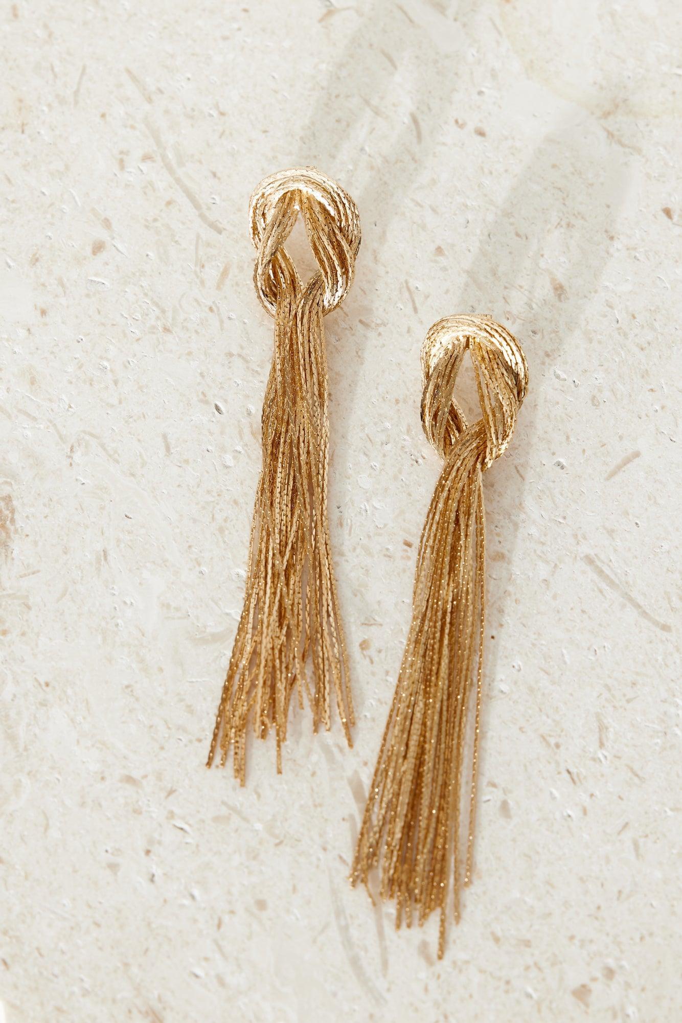 Knots Of Style Earrings Gold Product Image