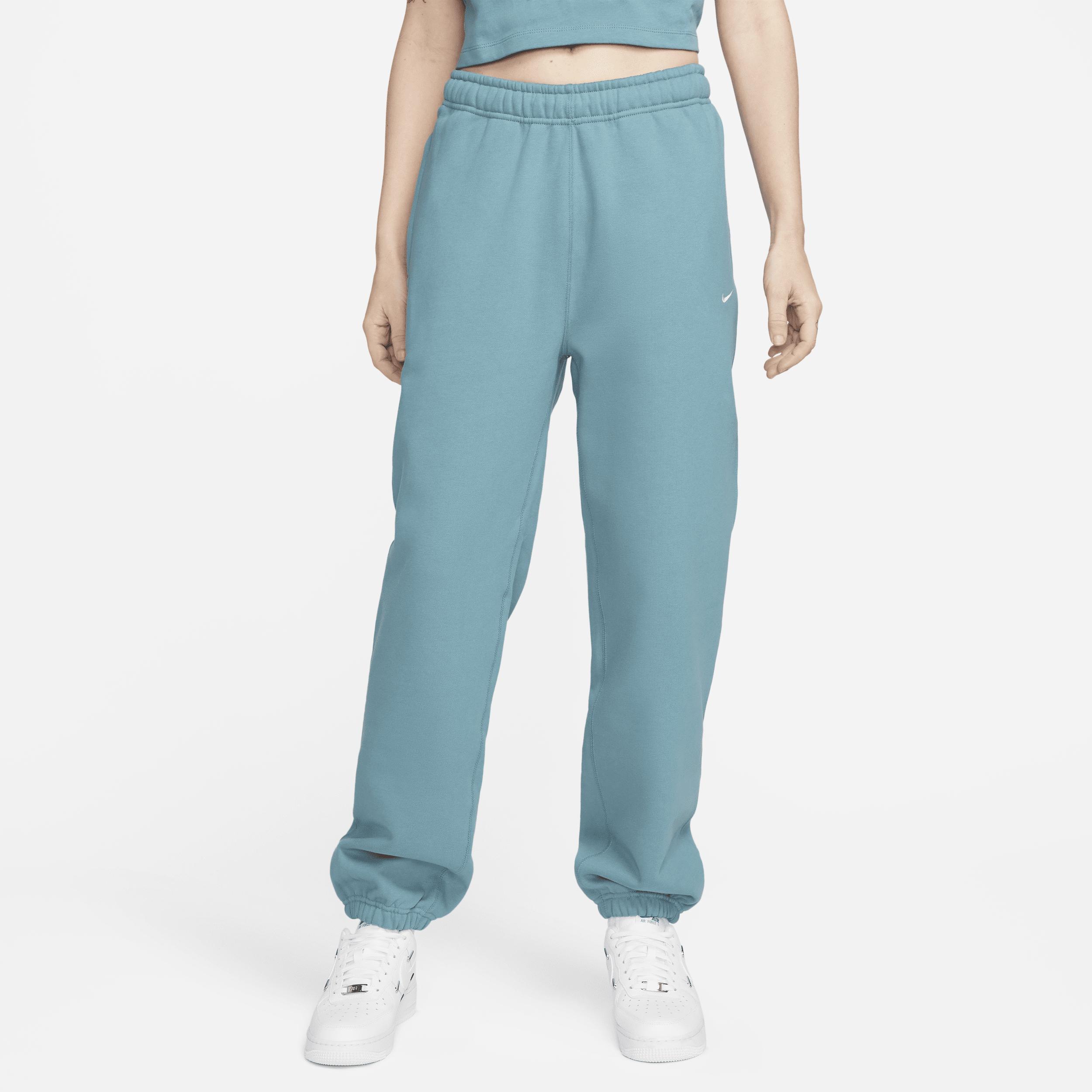 Nike Women's Solo Swoosh Fleece Pants Product Image