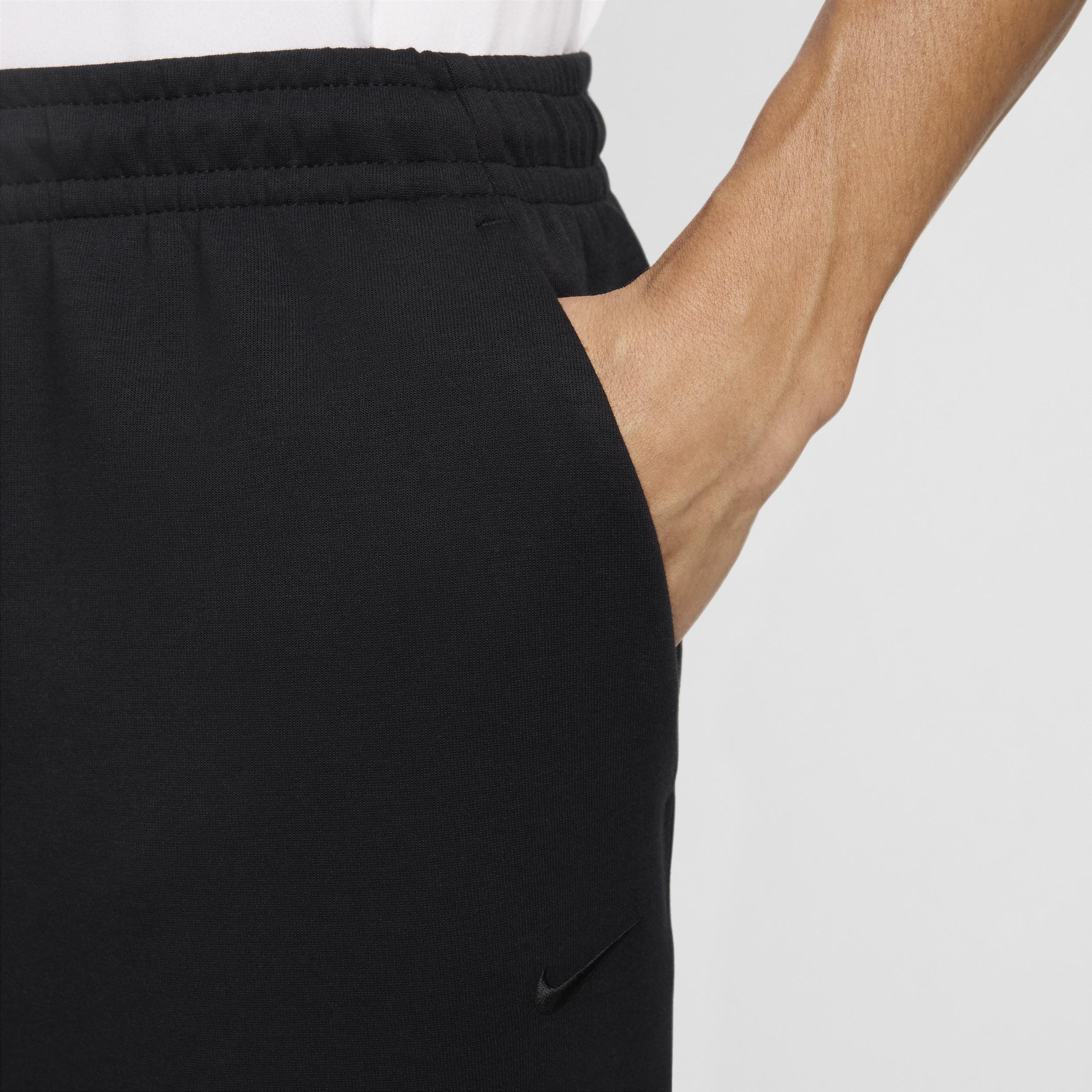 Nike Men's Primary Dri-FIT UV Tapered Versatile Pants Product Image