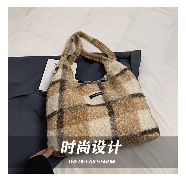 Plaid Fleece Tote Bag Product Image