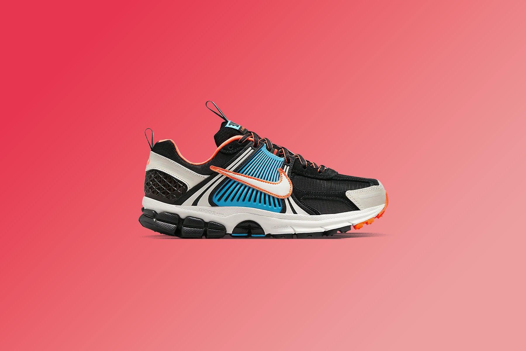 Women's Zoom Vomero 5 Premium - Black/Light Bone/Blue Gaze/Total Orange Female Product Image