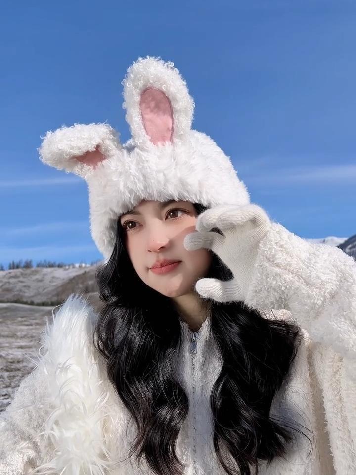 Rabbit Eear Beanie Product Image