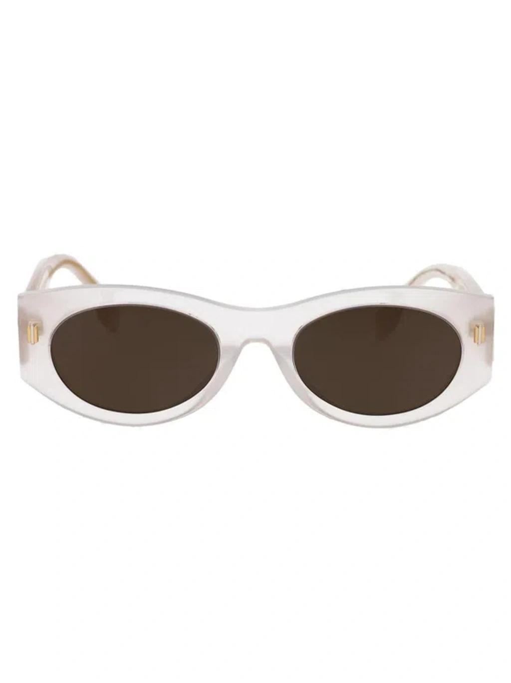 FENDI Sunglasses Fe40125 I 21 E In White Product Image