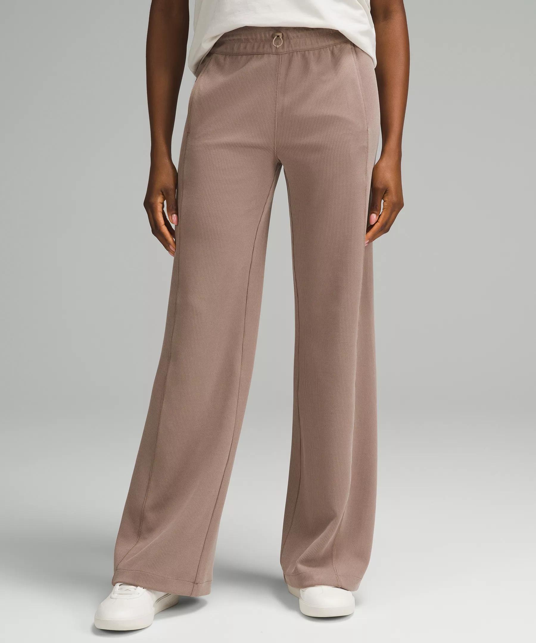 Ribbed Softstreme Mid-Rise Pant 32" Product Image