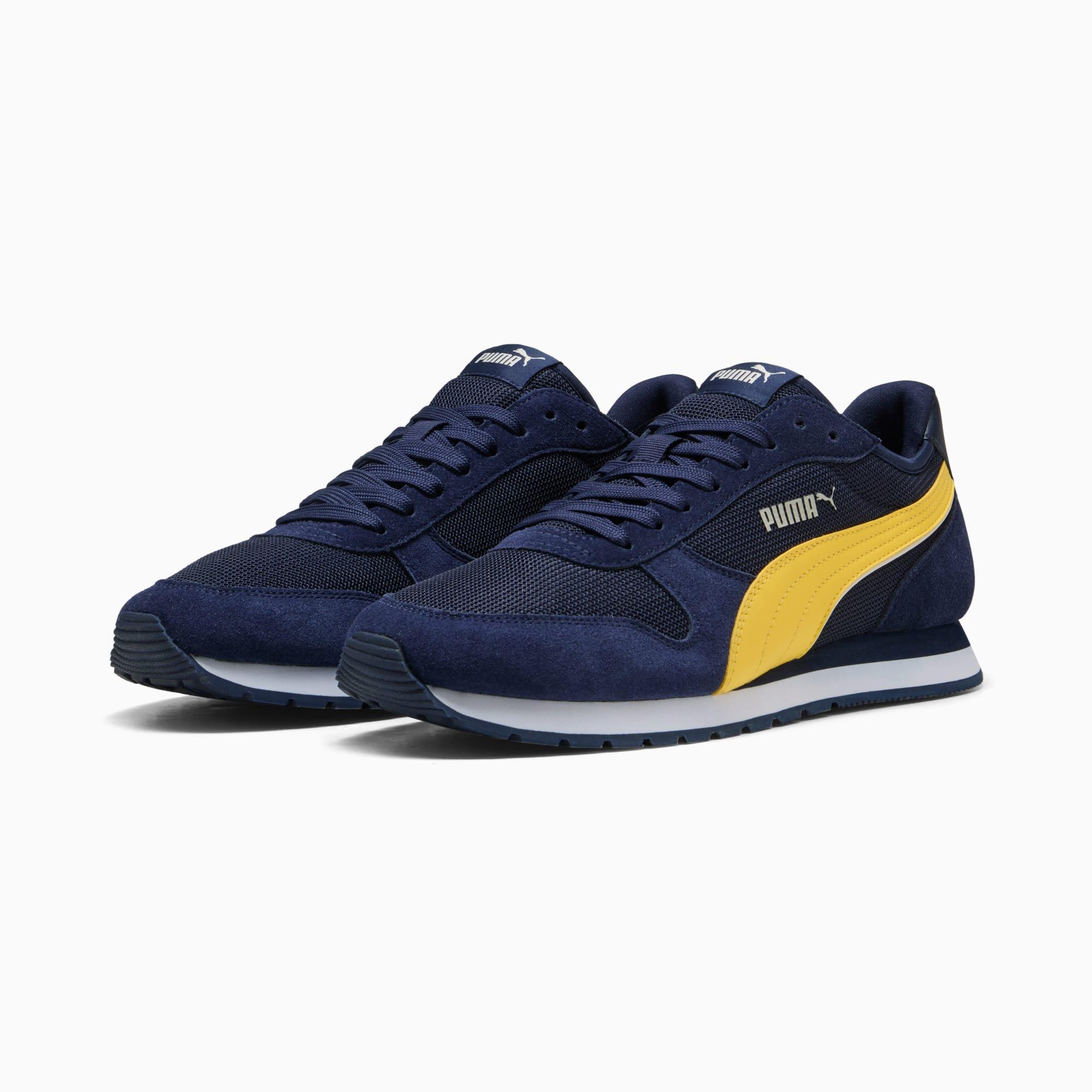 ST MILER Men's Sneakers Product Image