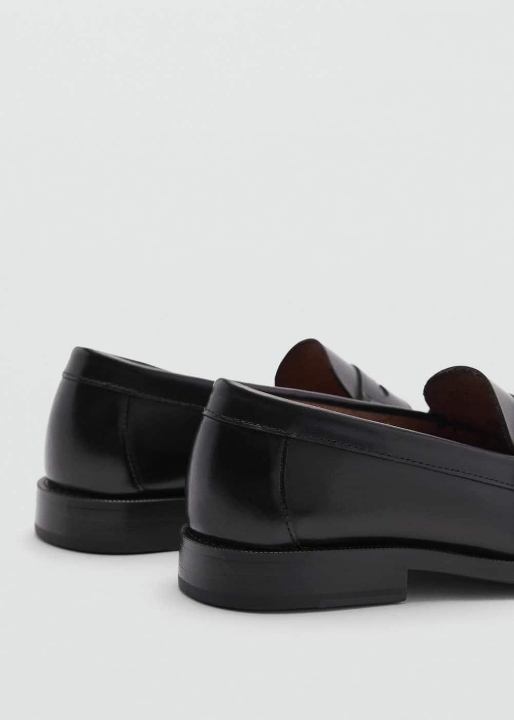 MANGO MAN - Aged-leather loafers blackMen Product Image