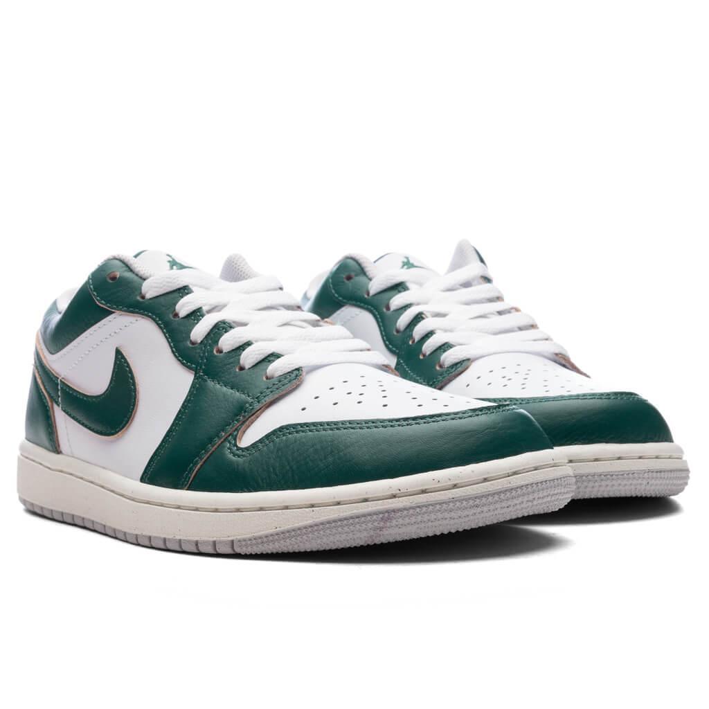 Air Jordan 1 Low SE - Oxidized Green/White/Sail Male Product Image