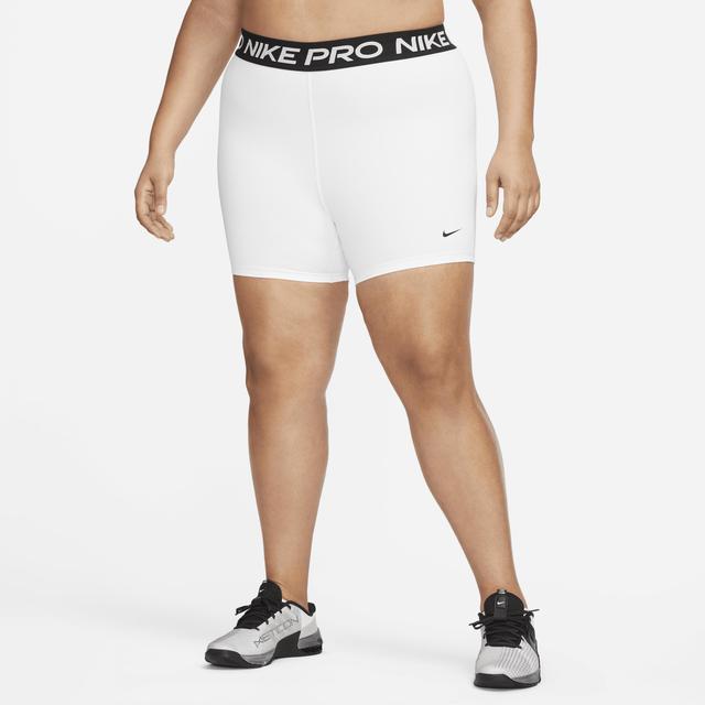 Women's Nike Pro 365 5" Shorts (Plus Size) Product Image