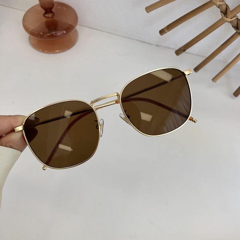 Plain Square Sunglasses Product Image