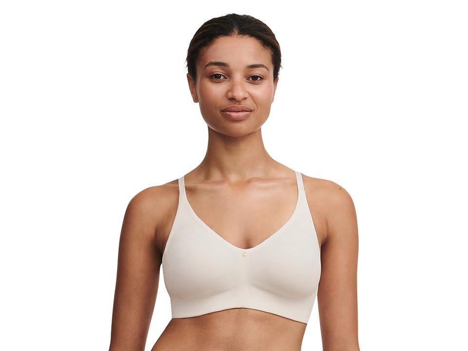 Chantelle Back Smoothing Wireless Full Support Bra Product Image