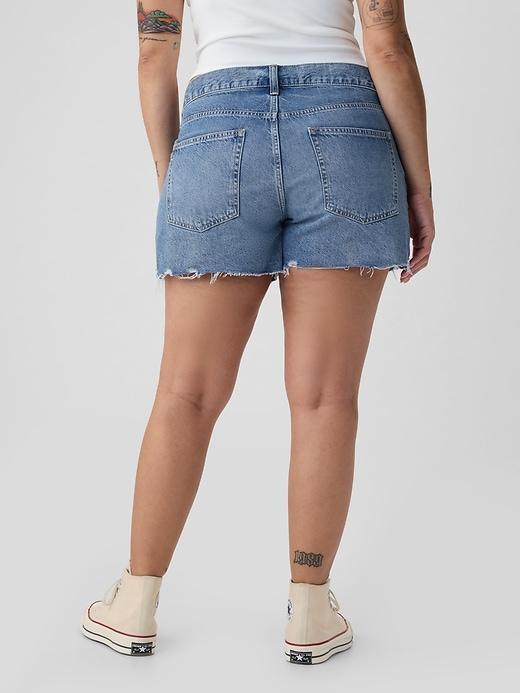 4" Low Stride Shorts Product Image